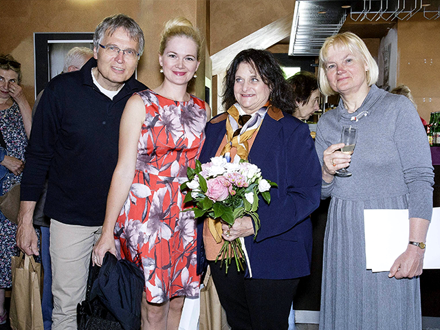 Longtime CSCA friends and Karlovy Vary artists Jan Samec, Lenka Maliska Sarova, Varvara Divisova with Rita Shulak.